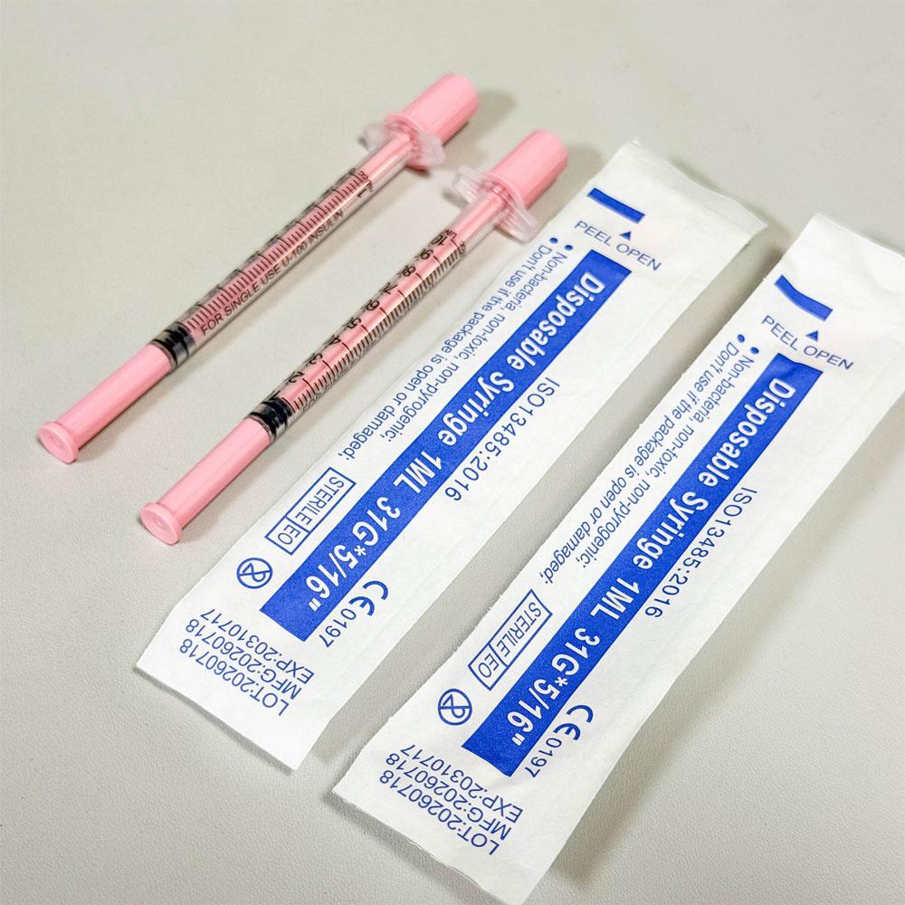 Sterile Veterinary Insulin Syringe Pink 1ml, 100PCS/BOX, 30G 8mm 31G Needle 8mm, Clear Scale Portable Livestock Farm Injection