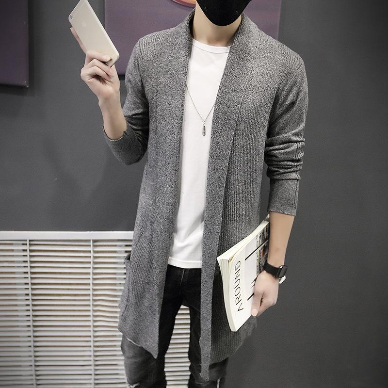 Neue koreanische Version Mittellanger Herren-Strickcardigan ohne Schnalle für Jugendliche und Studenten Hübscher Strickpullover für Herren