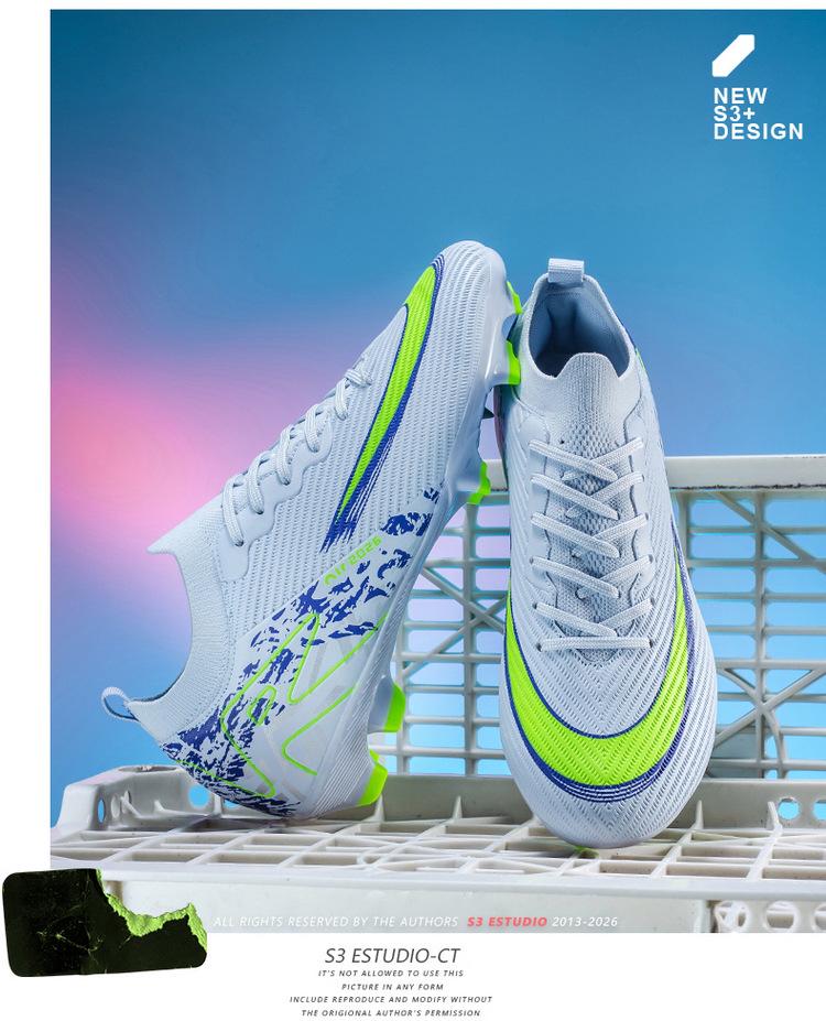 Children's Football Studded Shoes for Boys and Girls in Middle and Primary School
