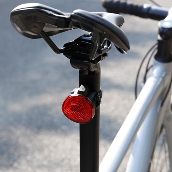 Bike Reflective Tail Light for AirTag Locator Mount Universal MTB Road Mountain Bicycle Saddle Reflector Rear Lamp Holder Bike Accessories