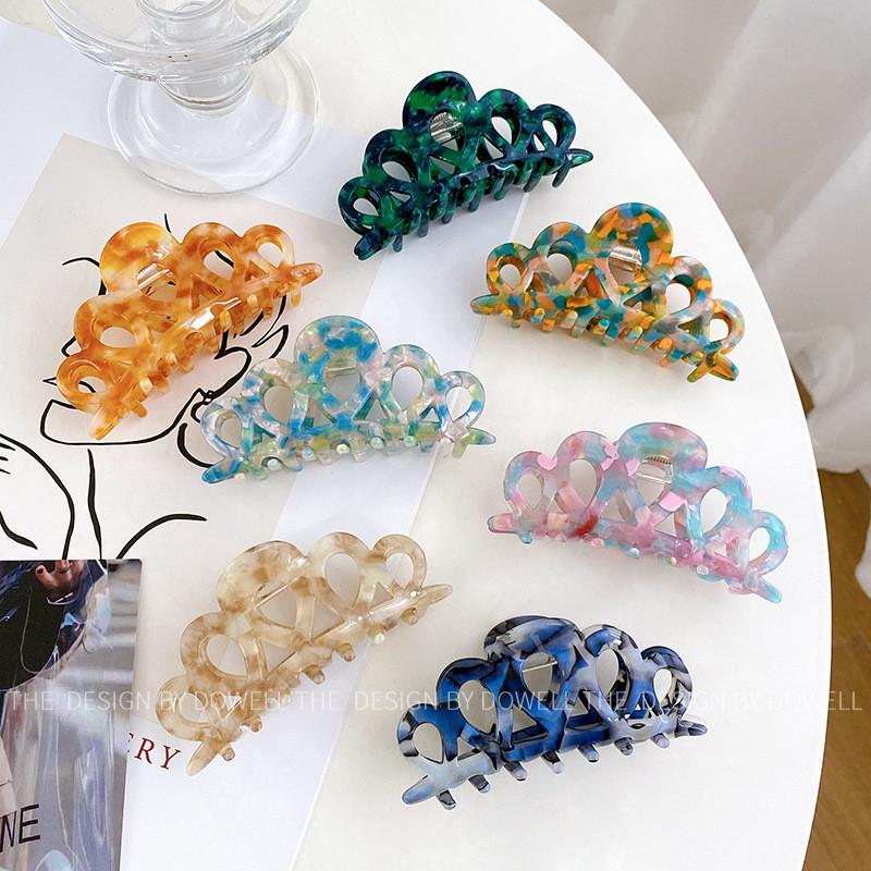 Exquisite Acrylic Crown Hair Claw For Women Featuring Chic Hollow Design For Upscale Looks