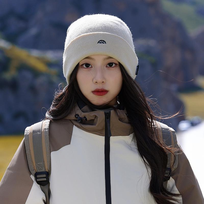 Knitted Hat for Women In Autumn and Winter Ear Protecting Woolen Knitted Hat Outdoor Mountain Climbing Face Showing Small Woolen Toe Cap Cold Hat