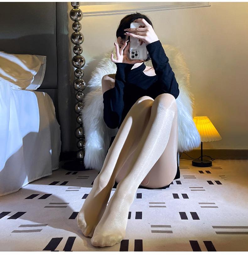 Aurora Silky Open Crotch Black Glossy Seamless Stockings with Vertical Lines - Ultra-thin Pantyhose for Women