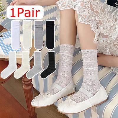 1 Pair Hollowed Out Lolita Flower Lace Socks Fashion Mesh Retro Thin Sweet Pile Socks Daily Crew Socks Vintage Women