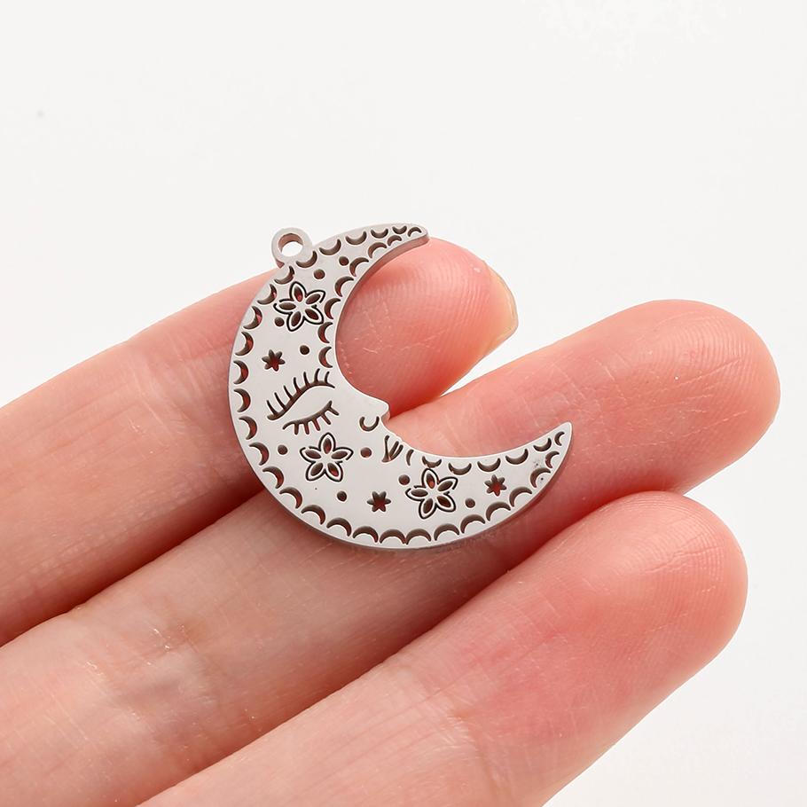 6pcs Fashion Pendant Alien Spaceship Moon Stainless Steel Charms For Jewelry Making Bag Kychain Charm DIY Necklace Earrings Bulk