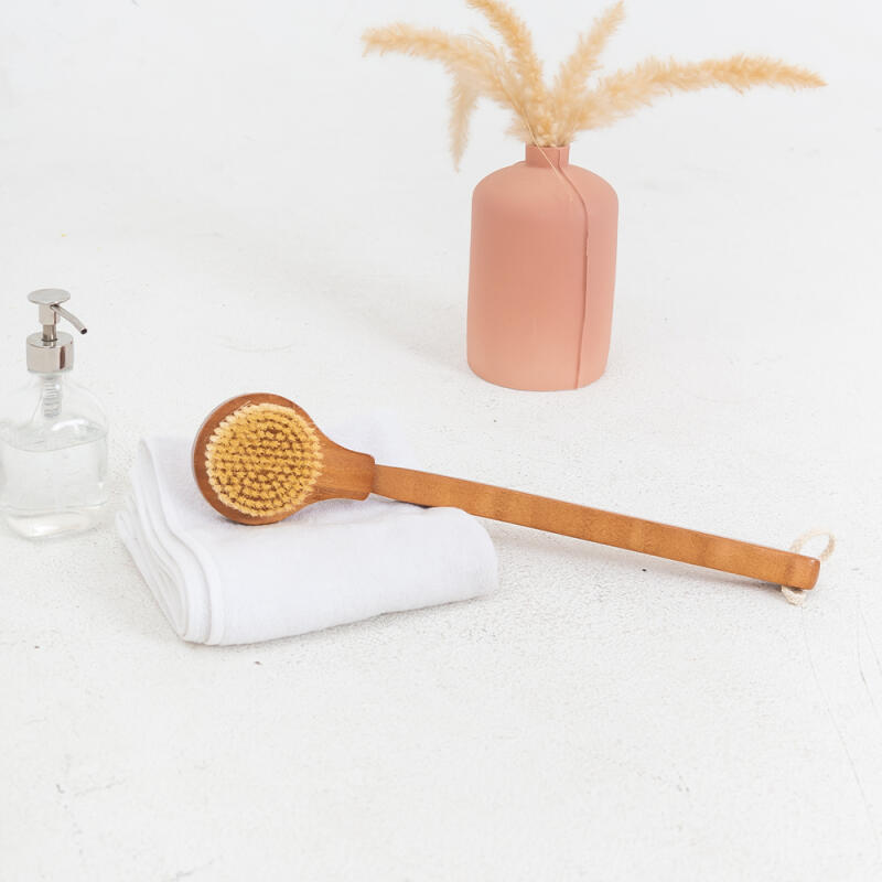 Body Brush Curved Wood Donmo Bath Shower Brush