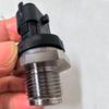 Original 0281002930 Oil Fuel Rail Pressure Sensor Regulator OEM 51274210233 504333094 For Man Iveco Volvo Fiat Chevrolet S10 206
