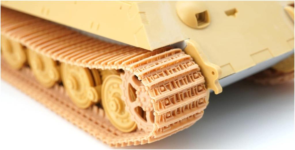 Studio World War II German Army King Tiger Starting Wheel Crawler Late Model Symmetrical Type with Starting Wheel Plastic Model Parts TR84004 T-Rex