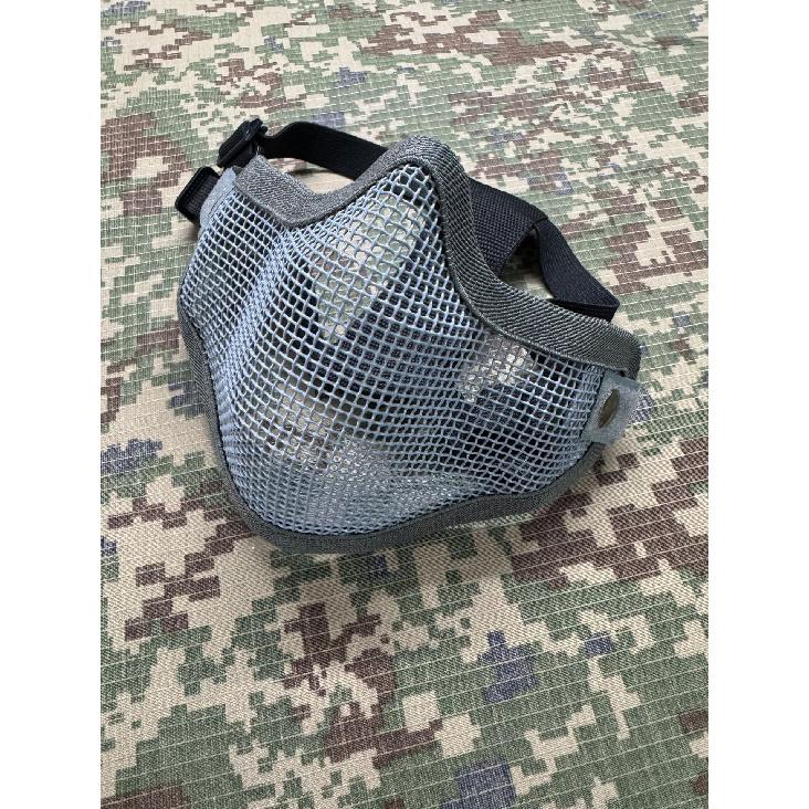Maschera Facciale Mezza Faccia in Acciaio con Doppia Cinghia V1, Maschera Protettiva Tattica Camo per CS Airsoft Wargame Allenamento