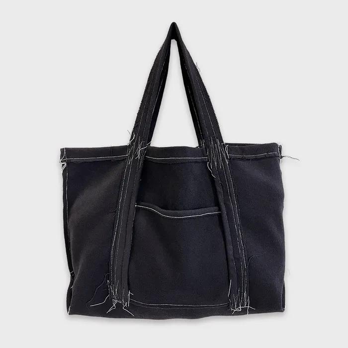 O Logo Drawing Stitch Bag / Black