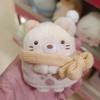 NEW Winter Collection SumikkoGurashi Plush Ornaments Sumikko Gurashi Figurine Scarf Neko Cartoon Kawaii Cat Stuffed Animals Toy