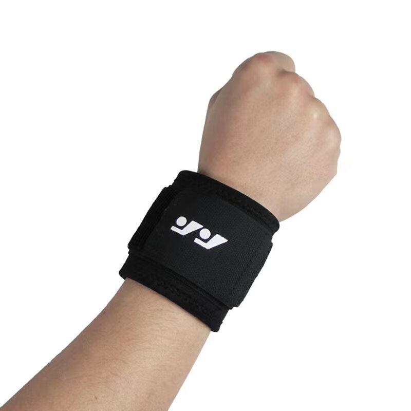 WAiWAi Sports Breathable Wrap Wristband (Single)