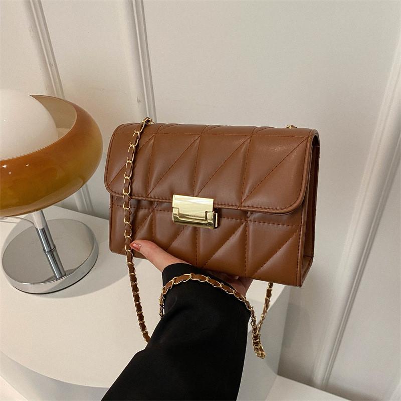 Stylish Retro Small Square Shoulder Bag For Women 2024 Trendy Casual Chain Bag
