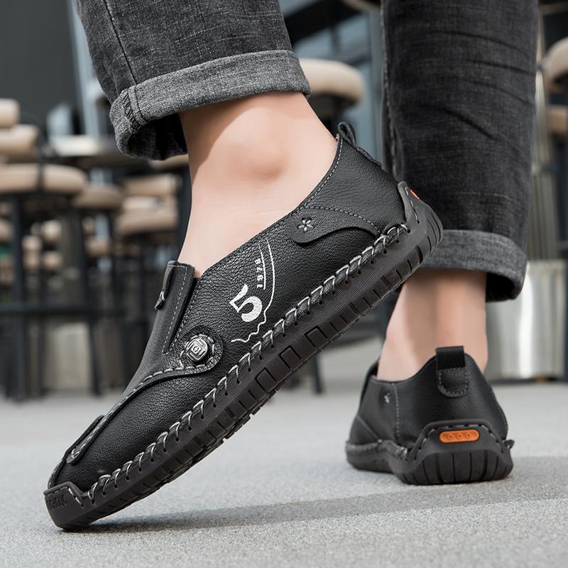 Handmade Leather Casual Shoes All-match Sneakers Men's Loafers Youth Driving Shoes Man Formal Shoes 2025 New Walking Footwear