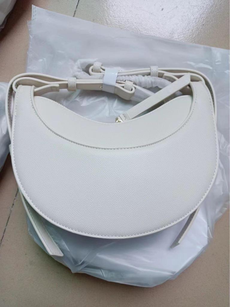 French Niche Design Women's Lychee Pattern Crescent Shoulder & Crossbody Saddle Bag