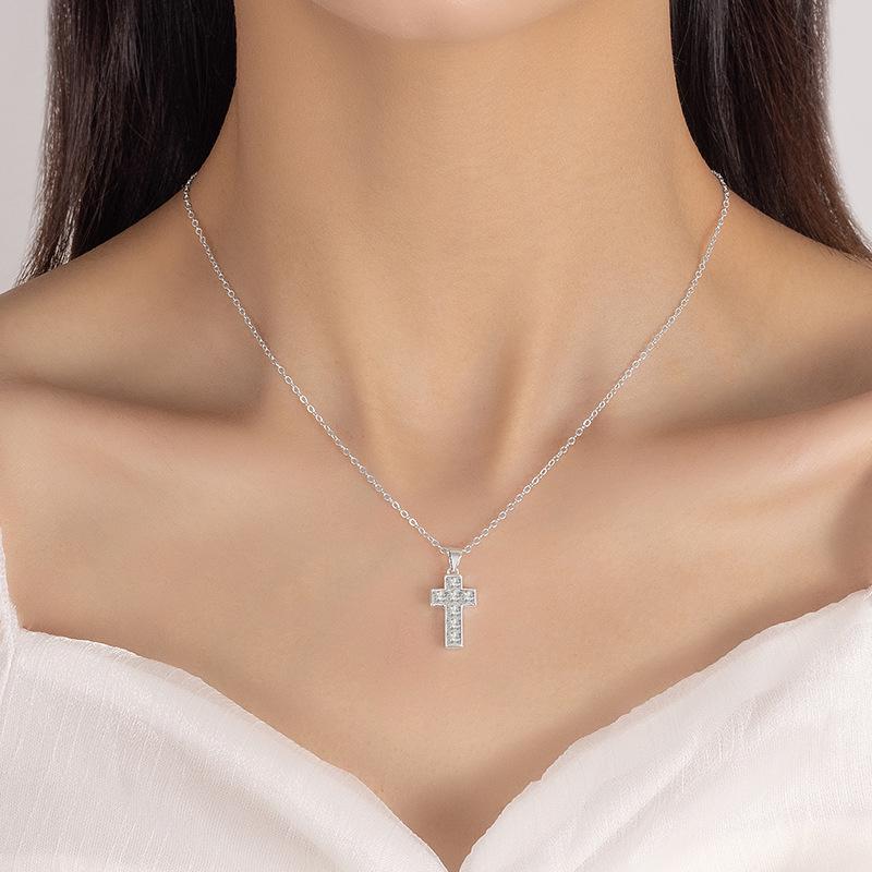 Zirkon-Kreuz-Halskette: Europäische & Amerikanische Leichte Luxus Schlüsselbein Kette für Damen