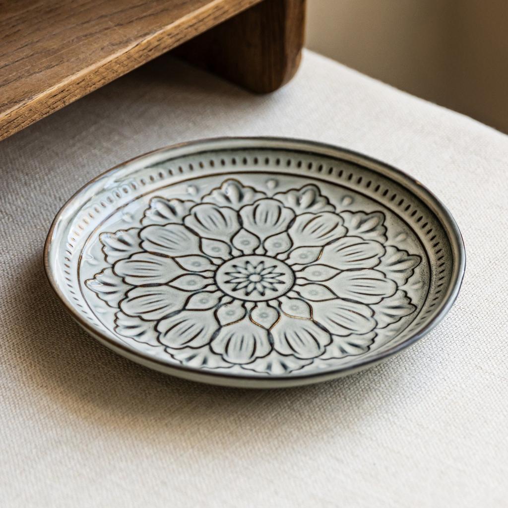 Retro Lotus Pattern Ceramic Dinner Plate Household High Value Vegetable Plate Salad Plate 2025 Tableware