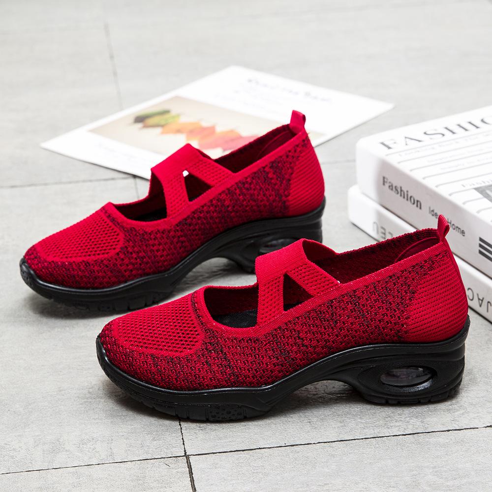 Medium mother shoes thick-soled non-slip dance shoes breathable soles durable dance shoes