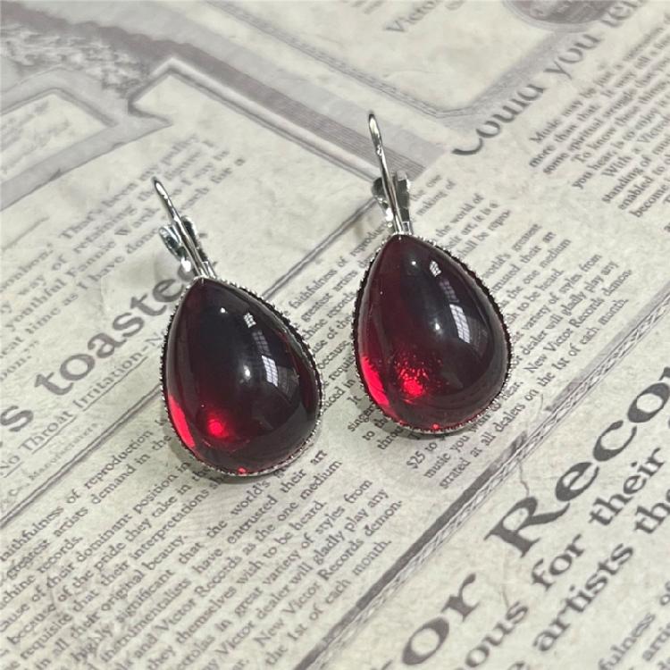 Simple Vintage Gothic Red Drop Hanging Earrings Ear Drop Jewelry for Women
