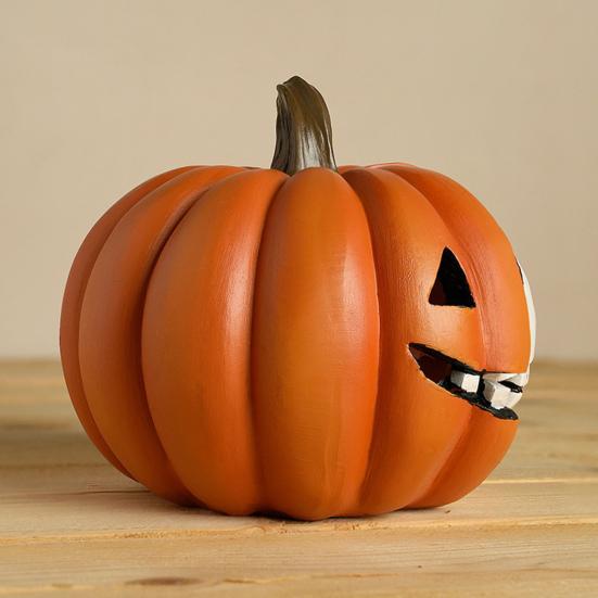 Halloween Pumpkin Statue Spooky Skull Pumpkin Sculpture Resin Tabletop Ornament for Dining Table Living Room Office Shelf Decor