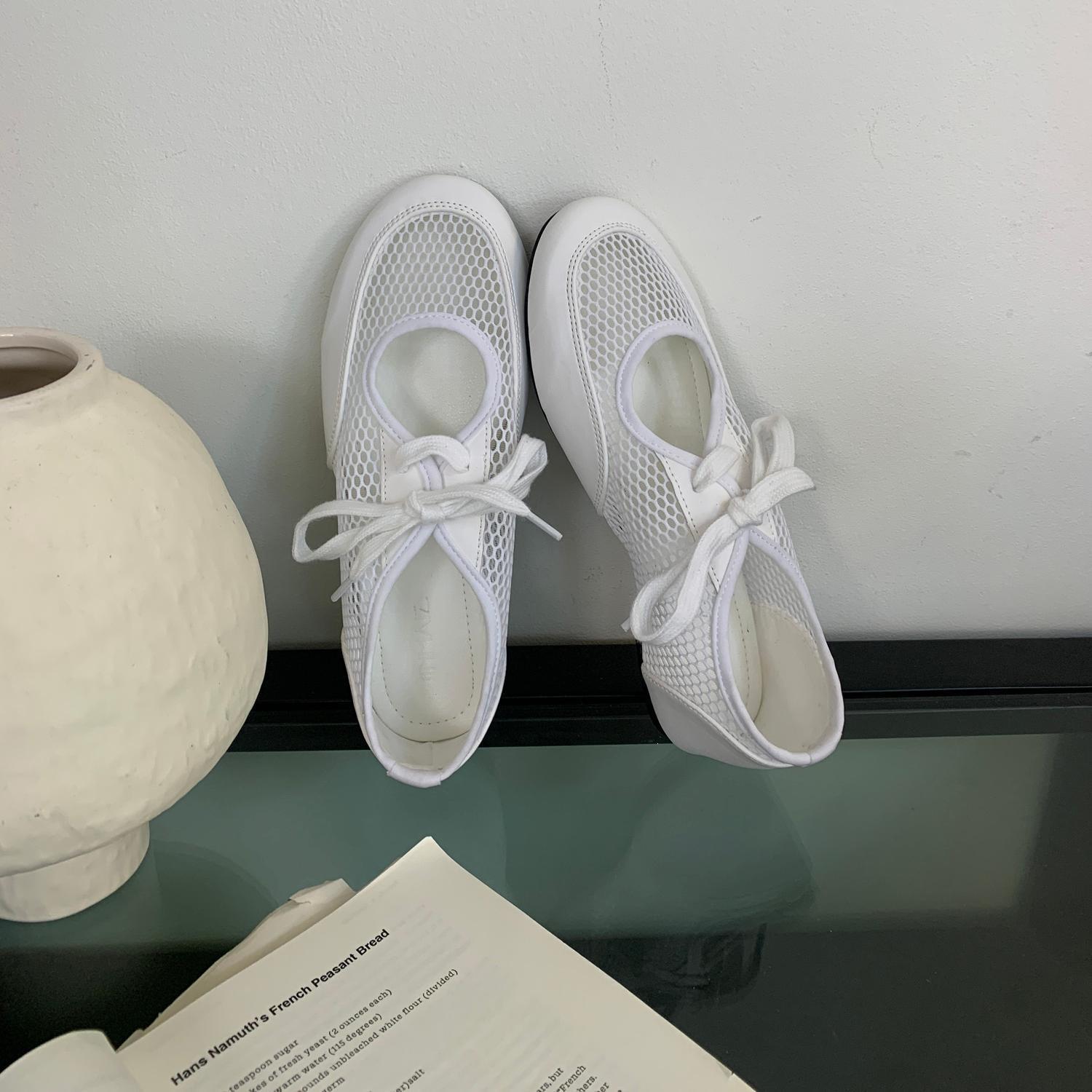 Summer Round Head Flat Bottom Splicing Hollow Lace-Up Mary Jane Single Shoes Casual Versatile Soft Sole Women S Shoes 35 5330₽