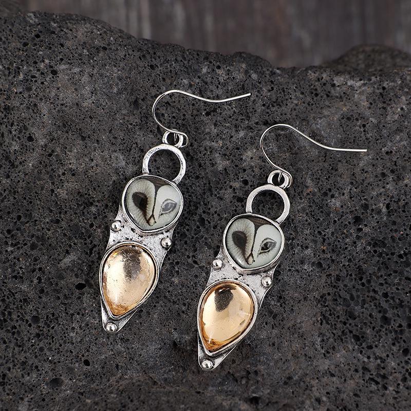 Retro Owl Cat's Eye Earrings: Unique High-End Women's Jewelry