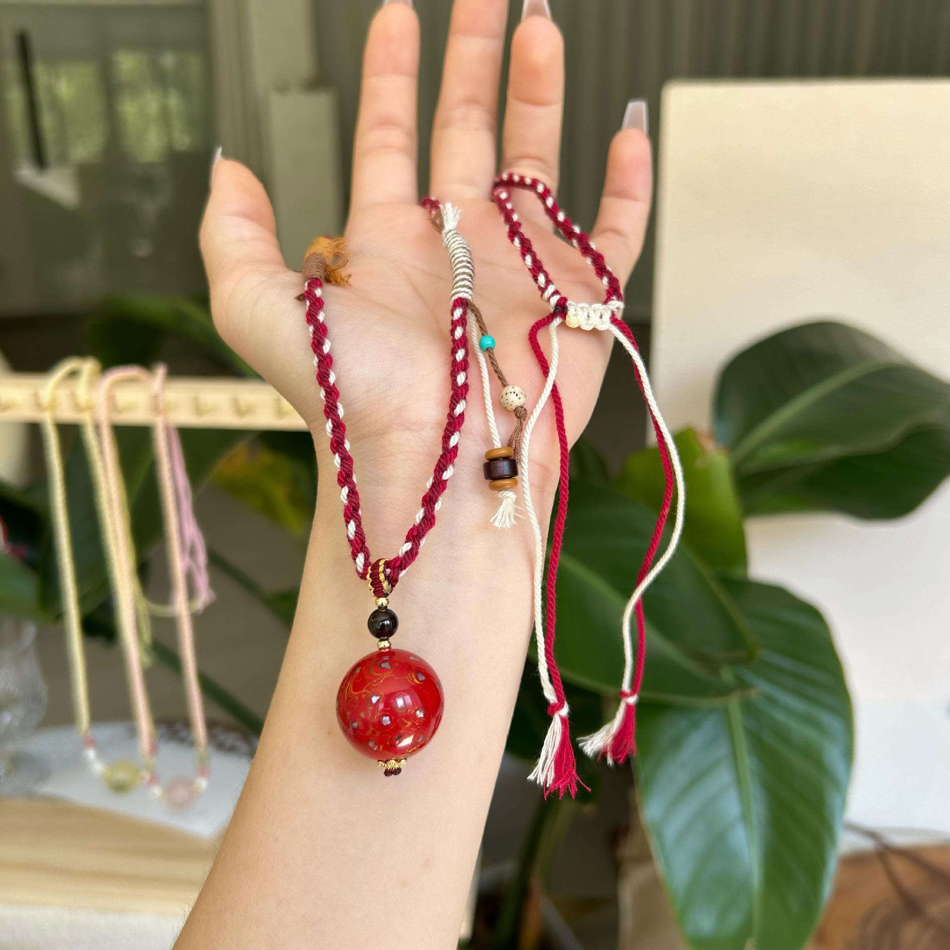 

Ожерелье ручной работы из осеннего тибетского плетеного шнура с бусиной из натурального желтого кристалла