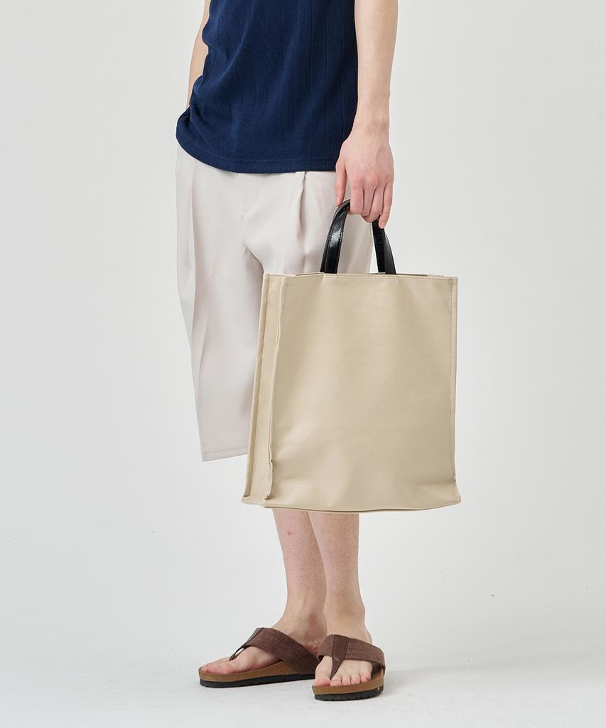The-Abon Crack Square Tote Bag Black