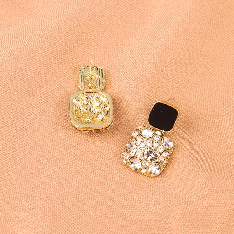 925 Silver Diamond Rhinestone Stud Earrings: Women's Trendy, Versatile Jewelry