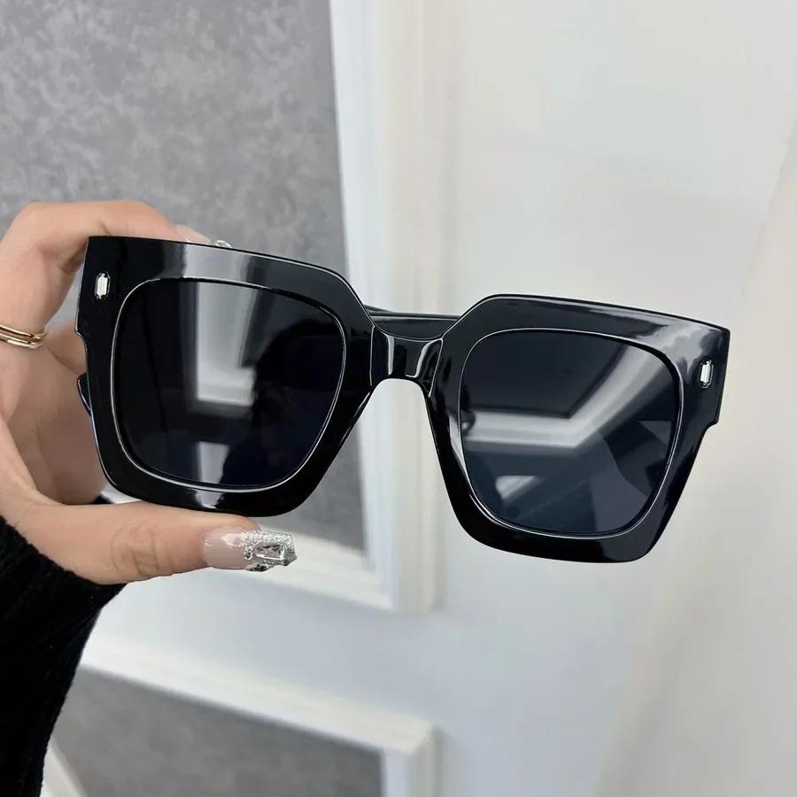 Fashion Square Sunglasses Women Men Vintage Mirror Lens Stylish Sun Glasses Unisex Personality Colors UV Protection