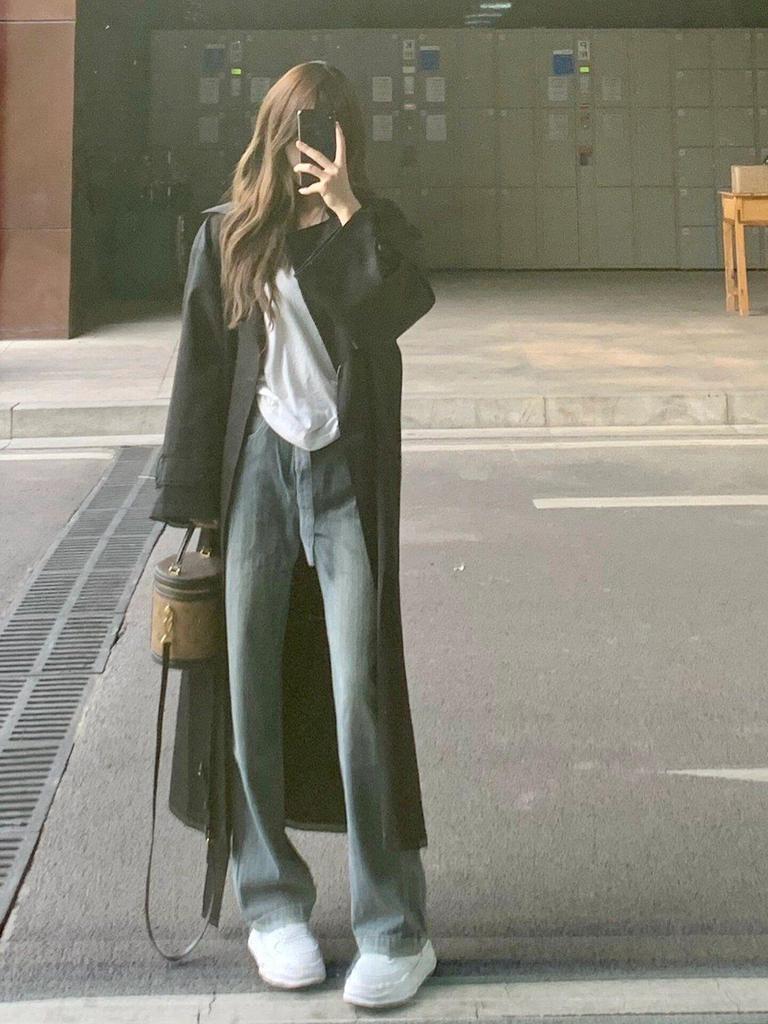 2025 Khaki pařížský trenčkot střední délky: Ležérní elegance inspirovaná Británií