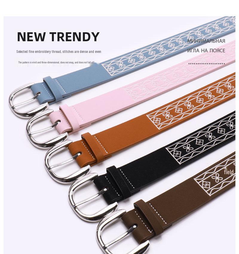 Chic American Retro Embroidered Women's Western Leather Belt - Fashionable, Versatile, and Perfect with Jeans.