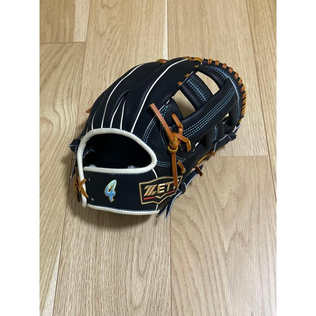 Used ZETT Softball Customized Glove Baseball