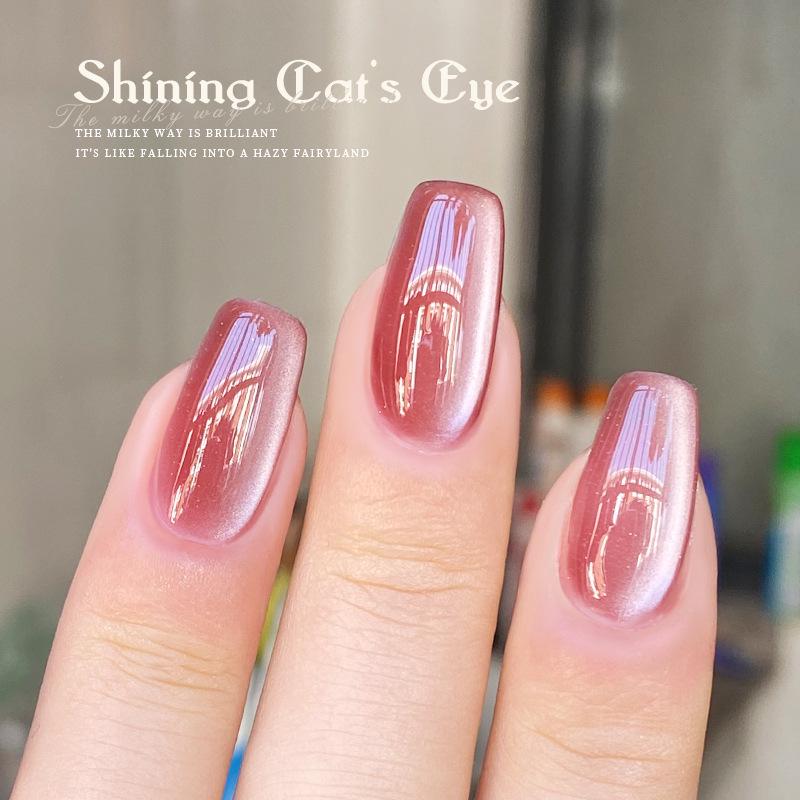 White Moonlight Cat Eye Gel: Rock Candy Crystal Nail Polish for Autumn/Winter 2025 Whitening Salon Use.