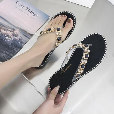 Shoes Woman Spring Summer 2025 Thong Flat Flip Flops Rhinestone Fashion Comfortable Opened Toe Luxury Sandals Women Designers