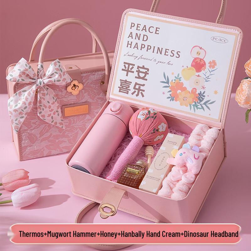 Women s Day Pink Gift Set