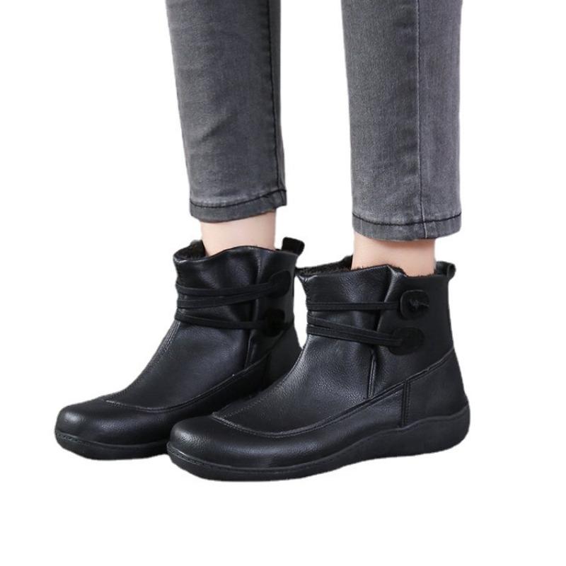 New Flat Boots Short Soles and Large-sized Women's Shoes
