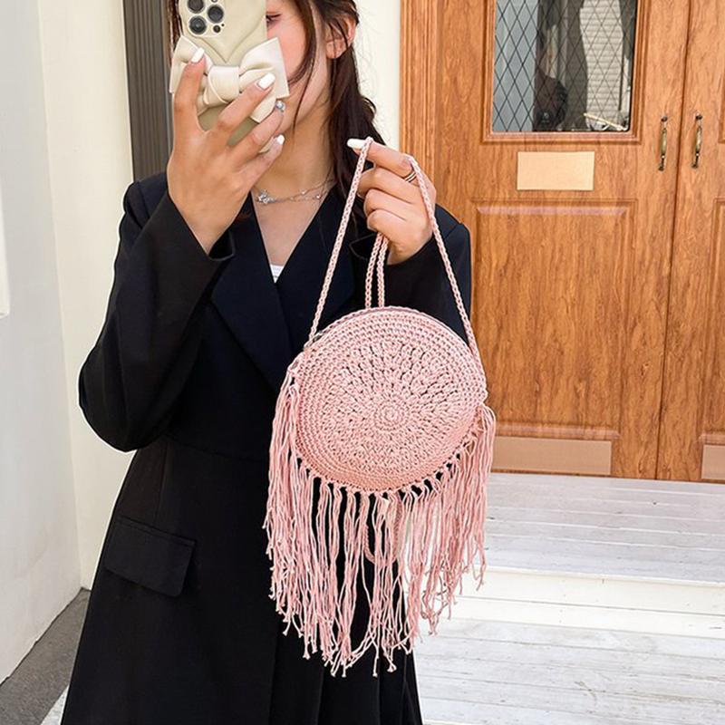 Yogodlns Fashion Round Hand-woven Woman Shoulder Bag Summer Travel Shopping Straw Beach Bags Tassels Female Small Messenger Bag