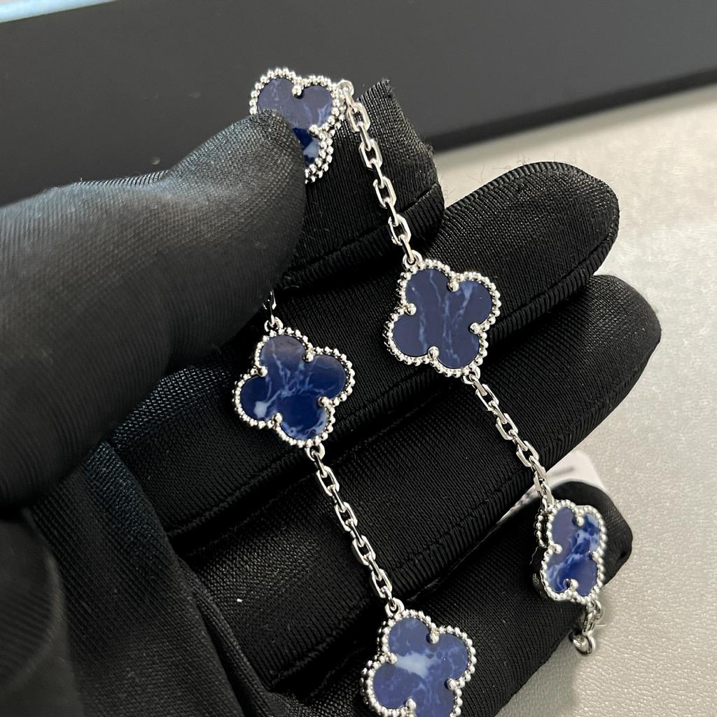 High-end Thin Flower Four-leaf Clover Five-flower Bracelet for Women, High-quality 18K Bracelet for Girlfriend's Birthday Gift