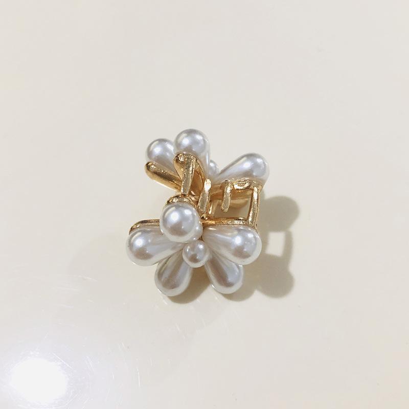 

Свадебные аксессуары, модный жемчужный пятилепестковый цветок, темперамент, небольшой жемчужный зажим для челки