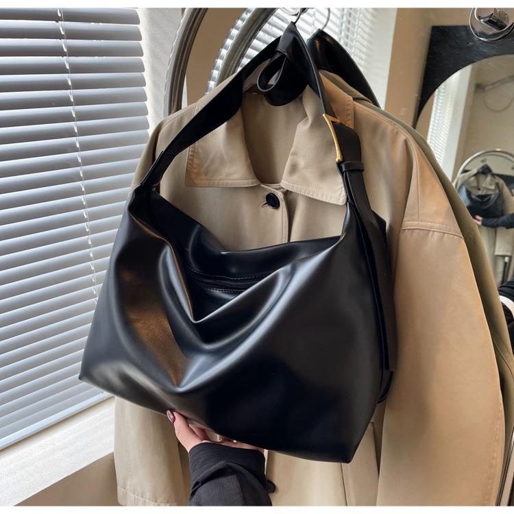 Korean Version of the Versatile Bag Simple Style Simple Fashion Shoulder Bag 2025 New Large-capacity Cross-body Shoulder Bag