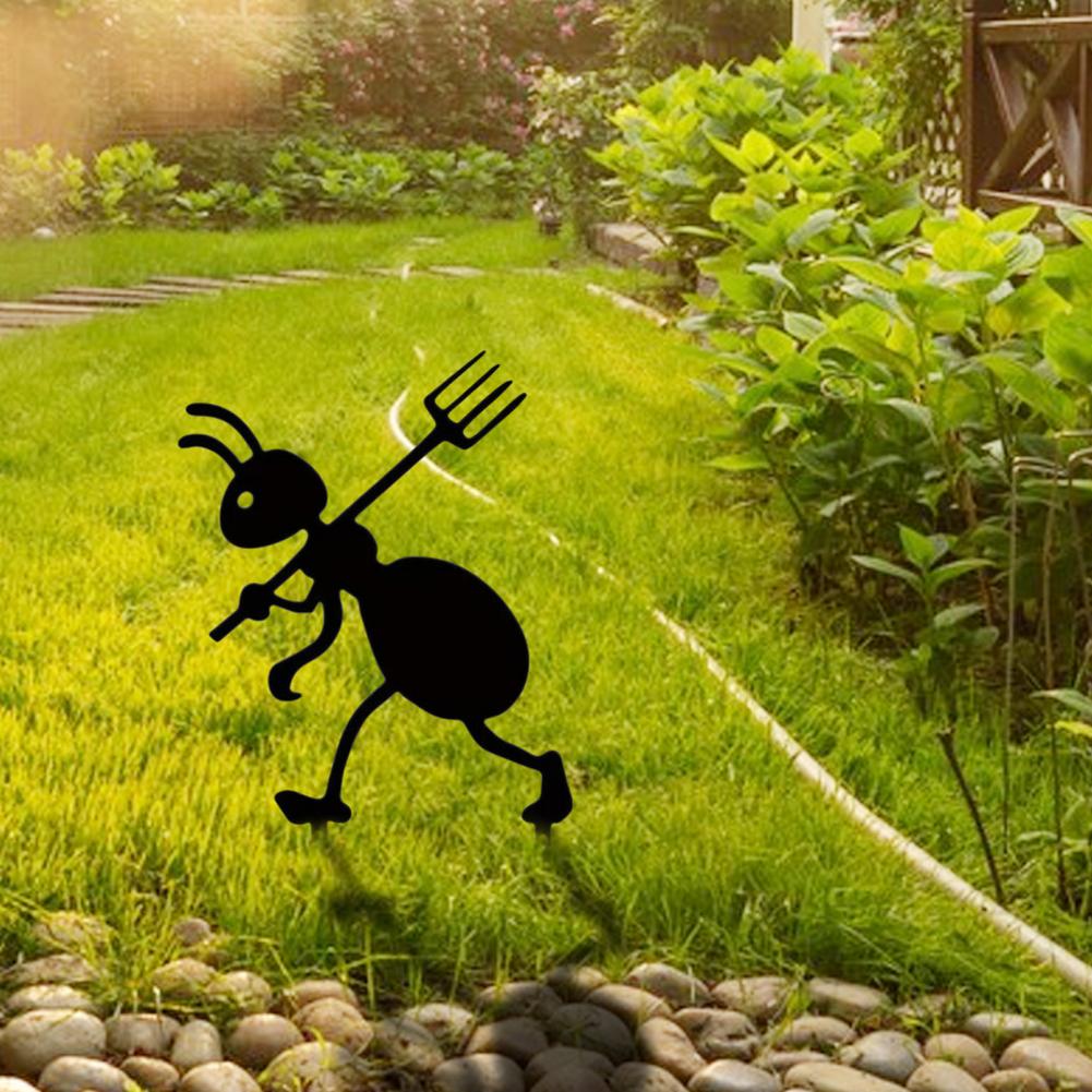 Garden Stake Decoration Outdoor Yard Sign Decorative Metal Ant Garden Stake with Mouse Silhouette Scissors Design