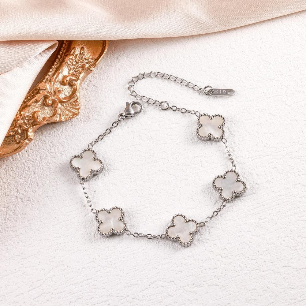 High-quality 13mm Four-leaf Clover Shell Bracelet Colorfast Plating Women's Bangle