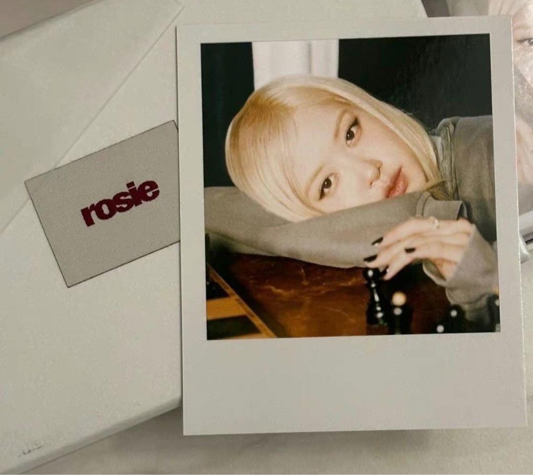 

[Б/У] BLACKPINK Розэ Рози Эксклюзивная Поп-ап Инстакс Торговая Карточка