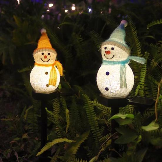 Solar Powered Snowman Stake Light Outdoor Christmas Decoration for Yard Garden & Pathway Auto On/Off Waterproof Festive Atmosphere Lights