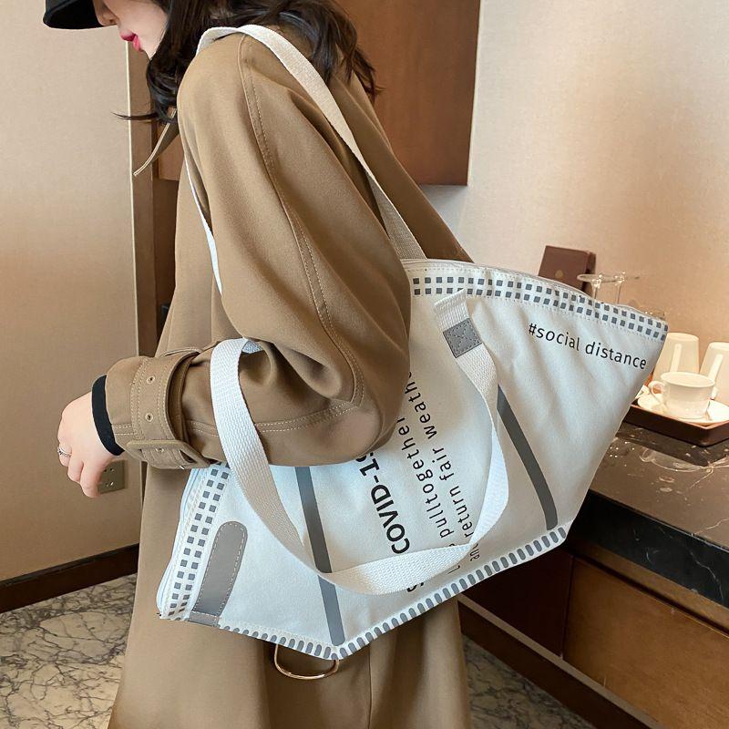 Fashionable Creative Mask Design Handbag With Spacious Capacity For Trendy Shoppers