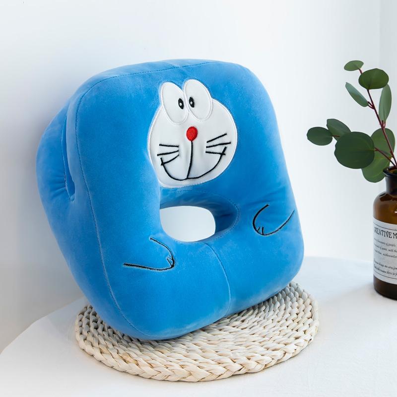Multifunctional Nap Pillow Plush Toy Student Lying Pillow Can Be Inserted Into the Throw Pillow Office Pillow Hand Warm Two-in-one