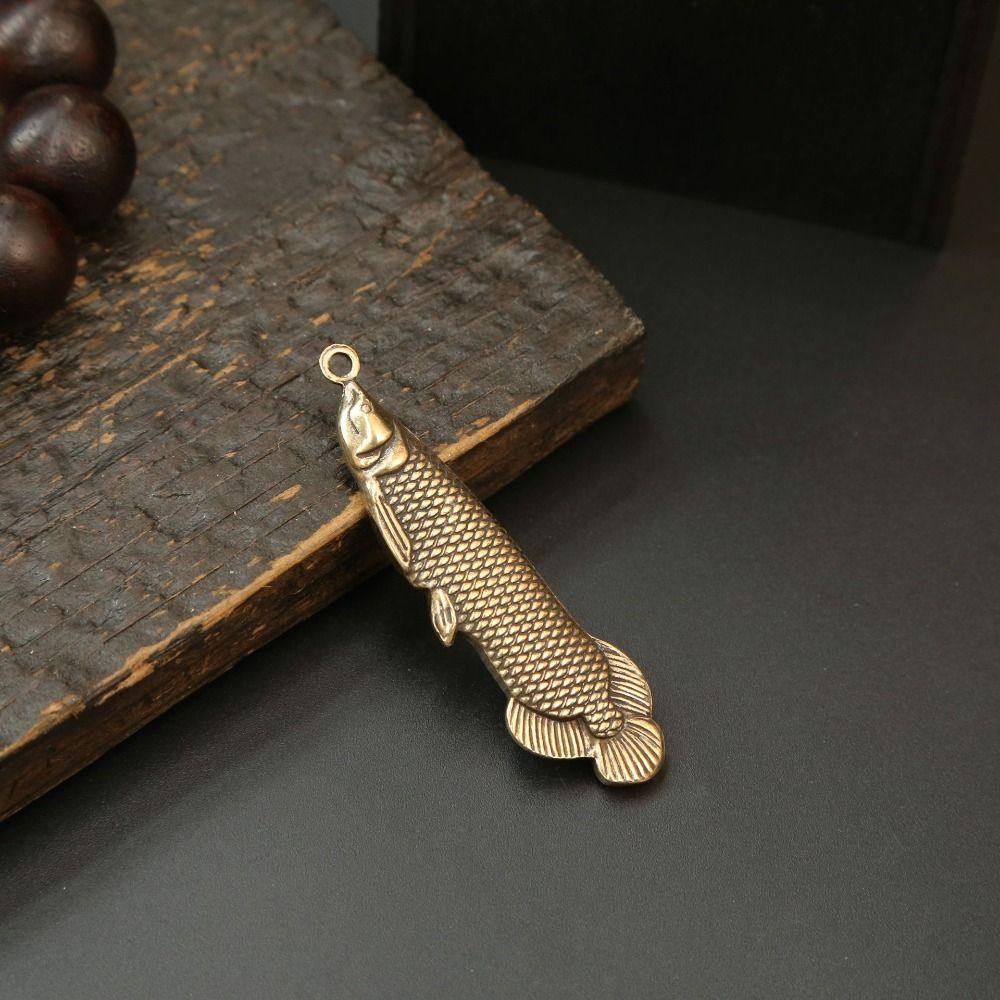 

Металлический кулон-брелок для ключей в виде рыбки Минималистичный ретро-шарм Латунные подвески-рыбки Женский B