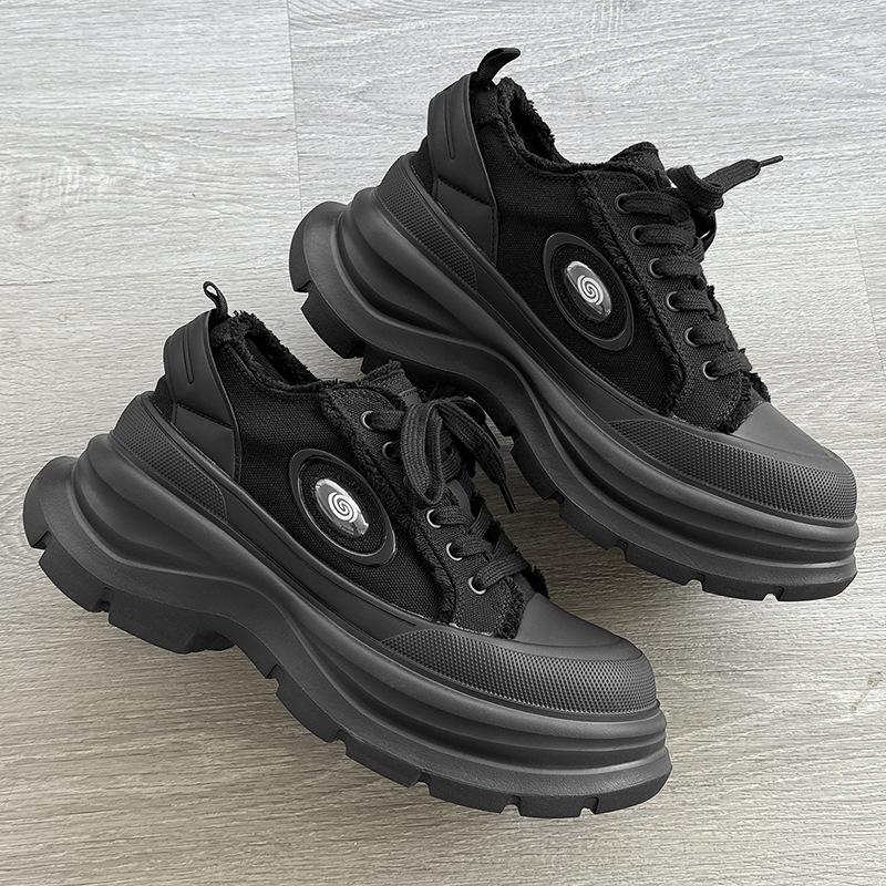Sapatos de lona pretos antigos com sola grossa para aumentar a altura, sapatos muffin simples de alta qualidade, sapatos casuais com borda áspera retrô