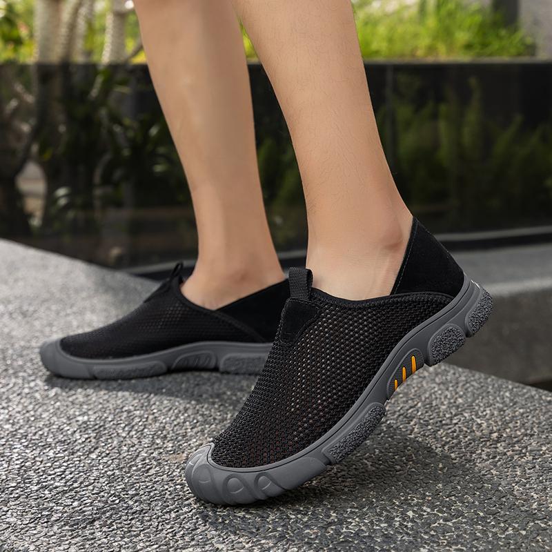 Men's Breathable Casual Sneakers Hole Shoes Outdoor Casual Sandals Hiking Shoes Summer